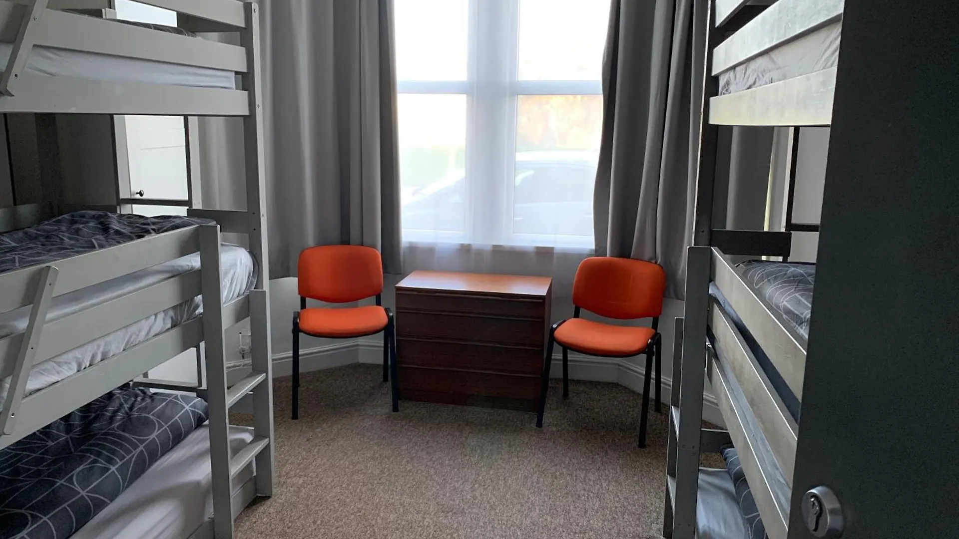 Tranquil Garden Apartment In The Heart Of The City Cardiff United Kingdom