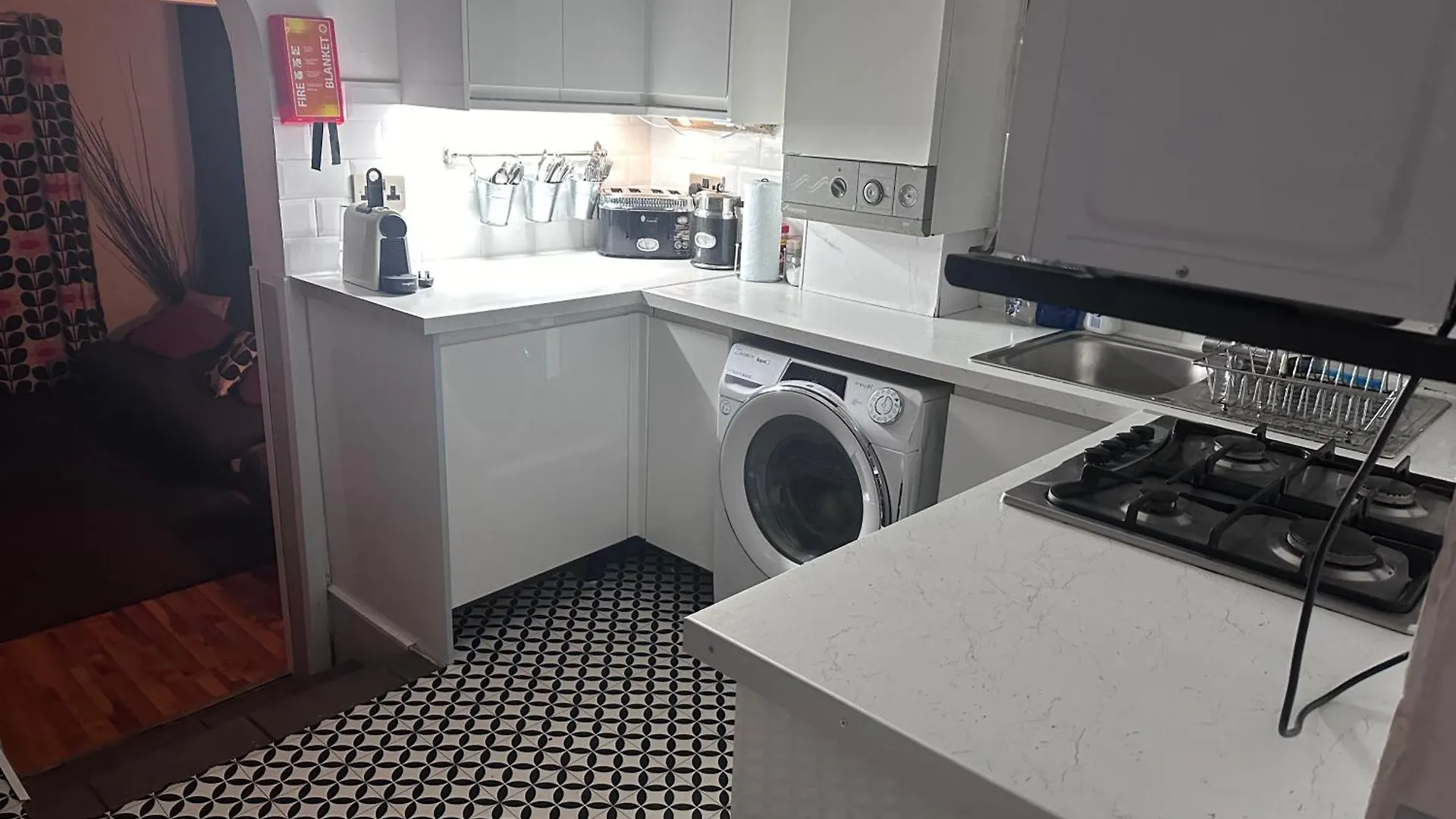 Tranquil Garden Apartment In The Heart Of The City Cardiff 0*,  United Kingdom